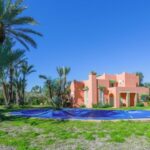 Sublime villa de standing à vendre au Circuit Palmeraie à Marrakech
