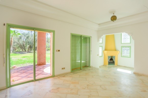 Sublime villa de standing à vendre au Circuit Palmeraie à Marrakech