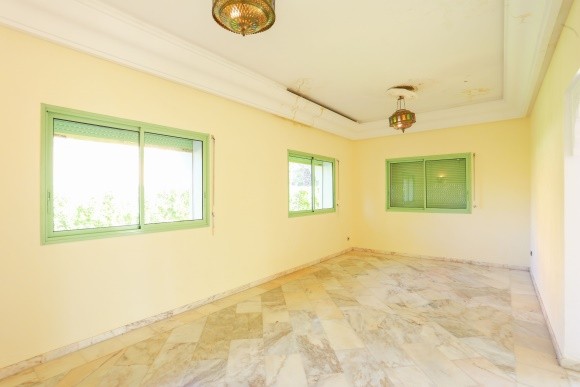 Sublime villa de standing à vendre au Circuit Palmeraie à Marrakech