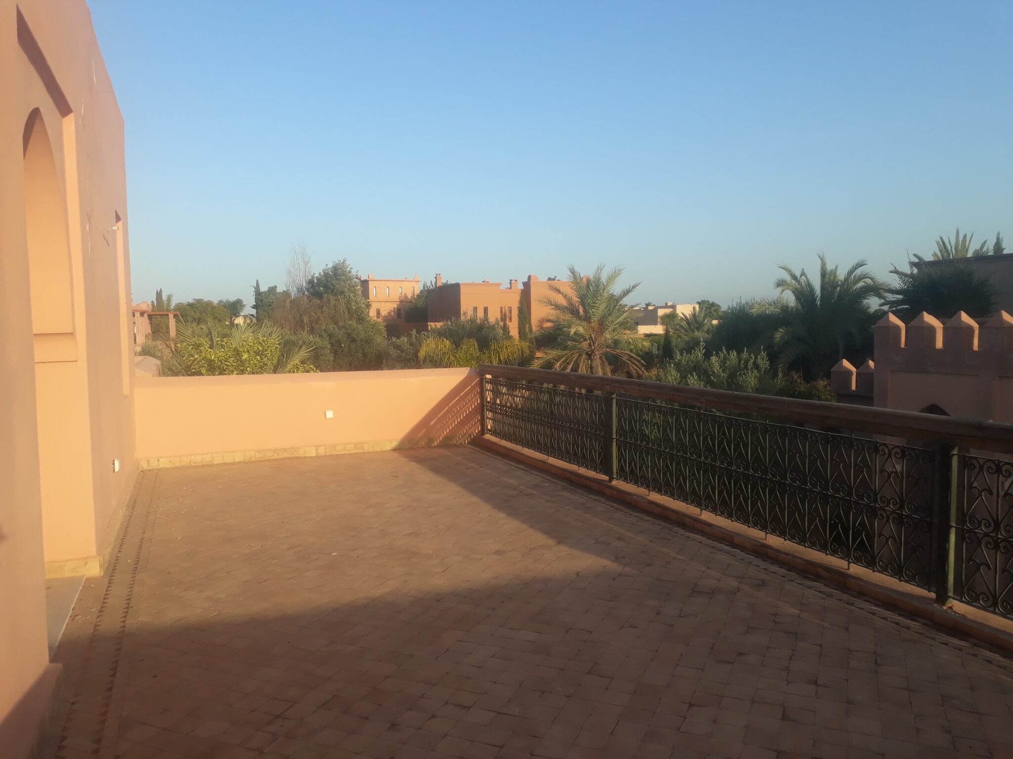 Jolie et Spacieuse villa de très haut standing / Marrakech