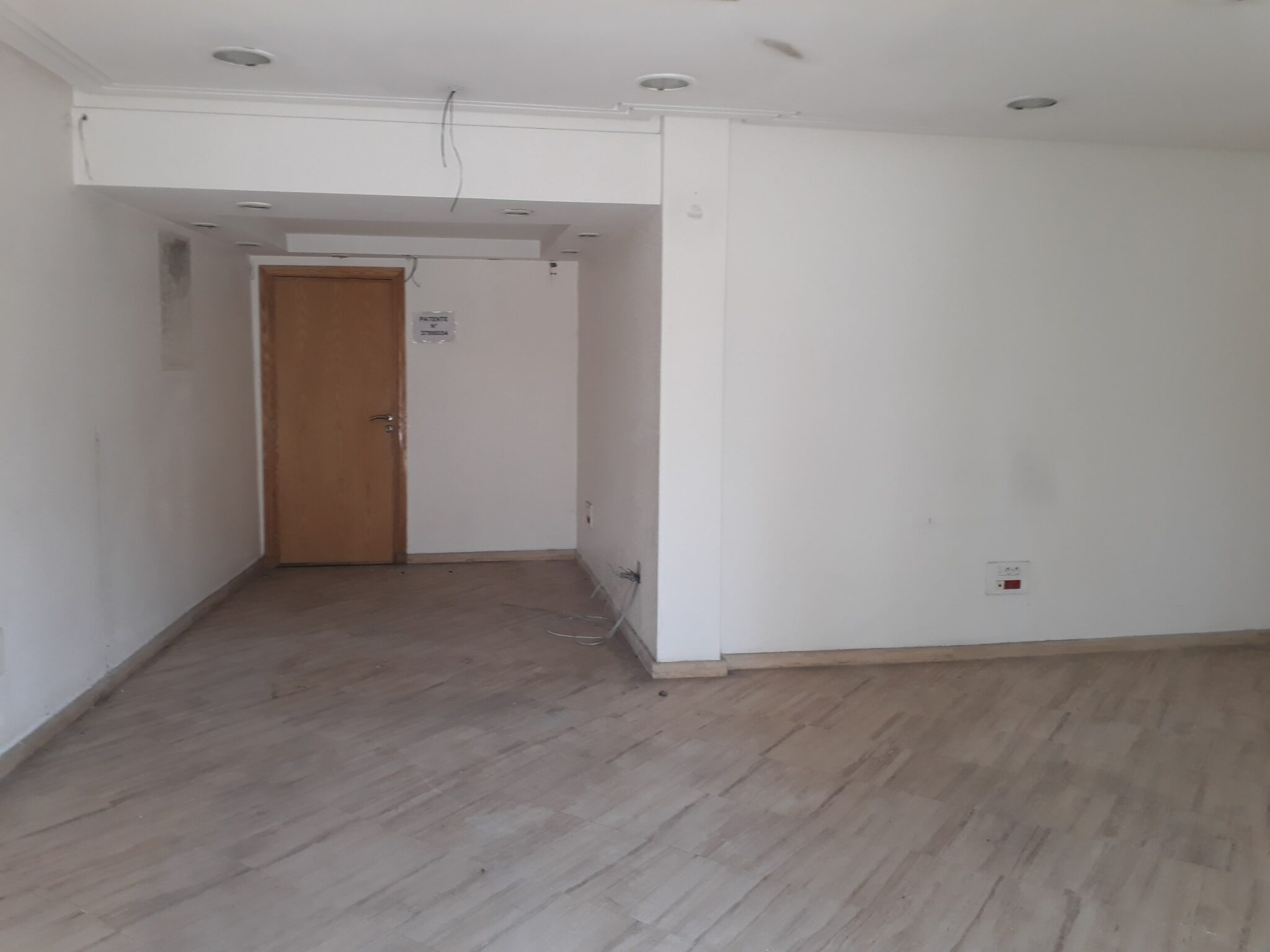 Local commercial à vendre à Lissasfa route Bouskoura