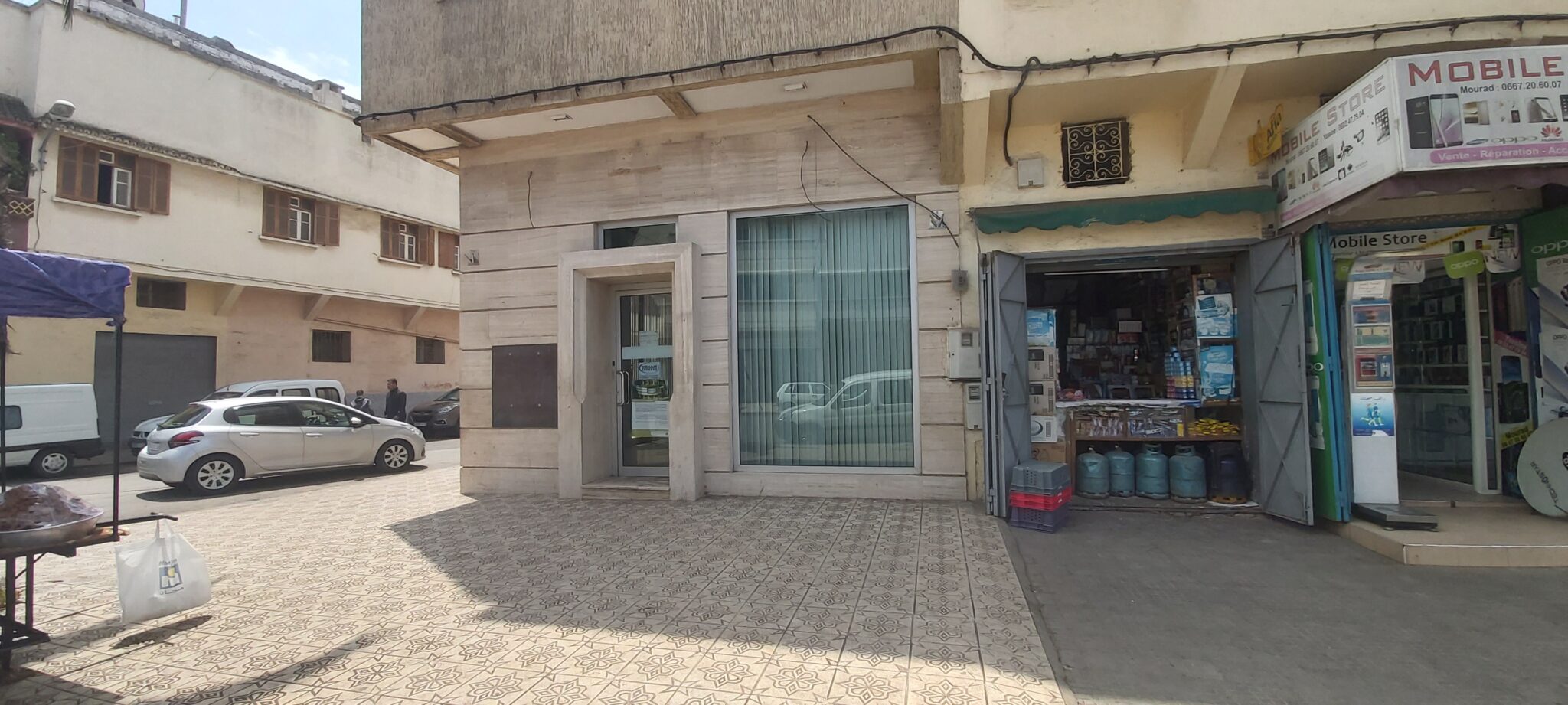 Local commercial en double façades à vendre / Mohammedia