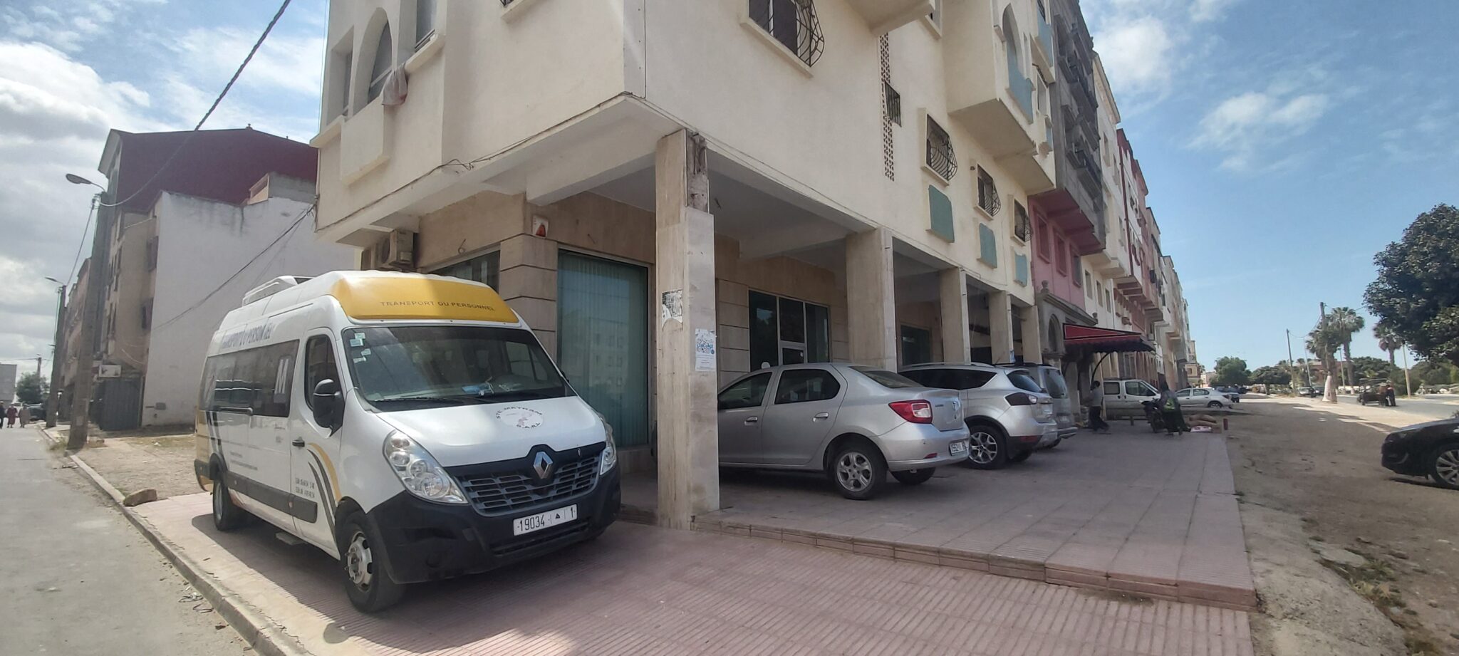 محل تجاري للبيع بالرباط/ حي الكرة