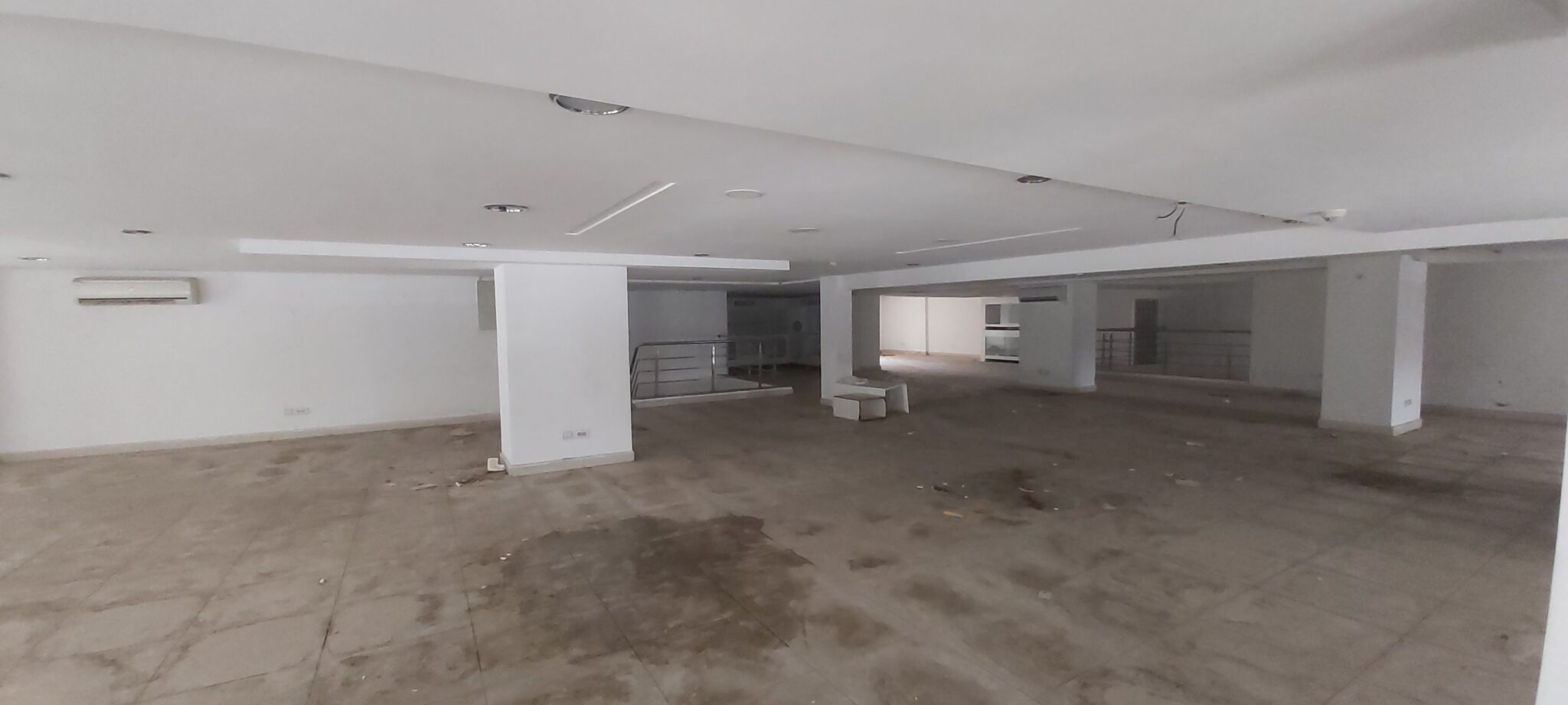 محل كبير بفاس