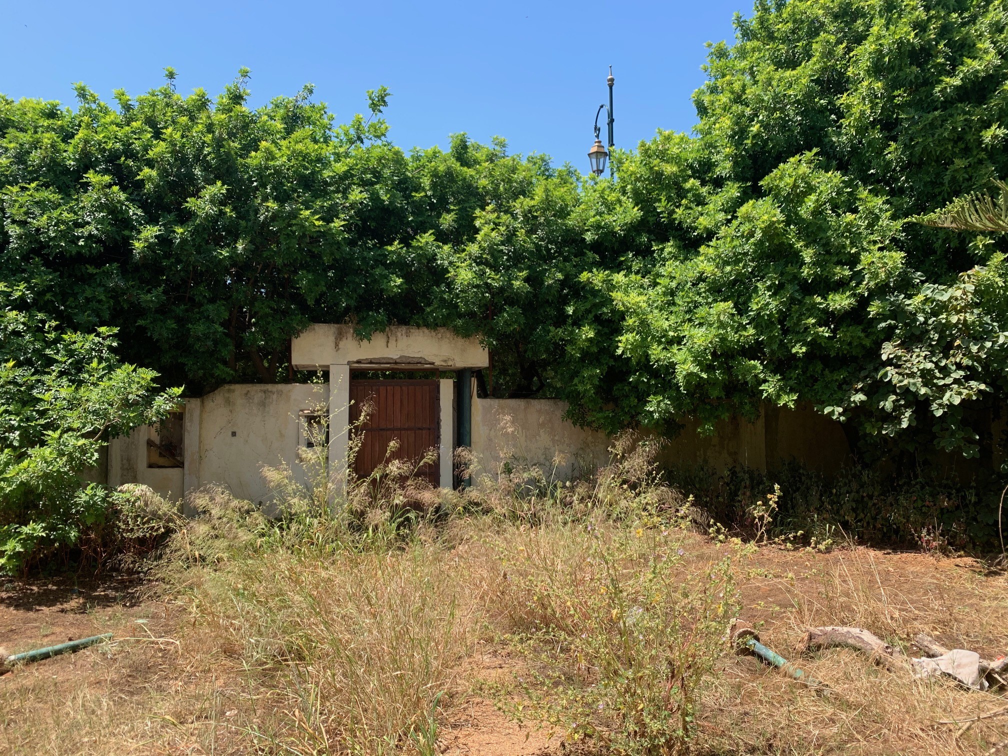 قطعة أرضية بحي السويسي/الرباط