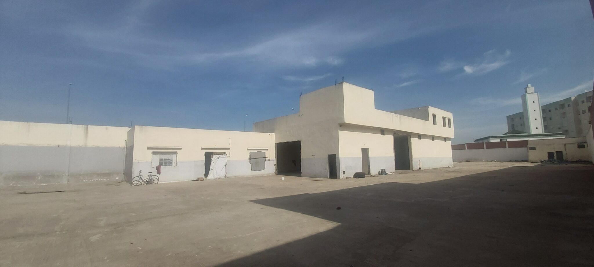 Dépôt à vendre à Kser El Kbir