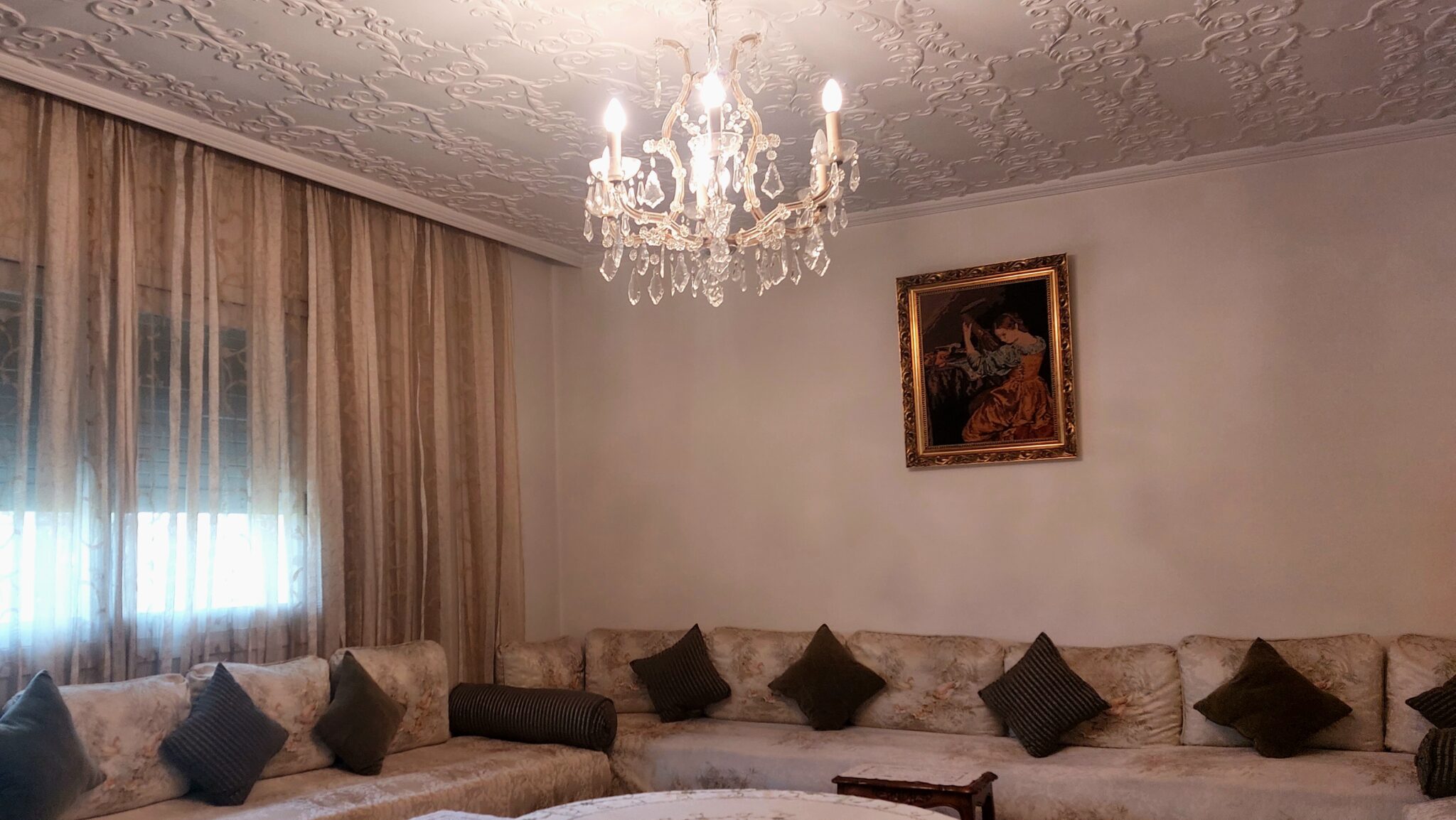 فيلا للبيع في حي مابيلا بالرباط