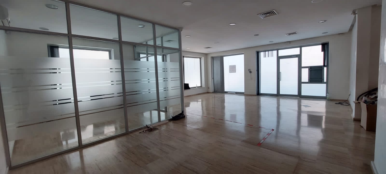 LOCAL COMMERCIAL A VENDRE A AZROU