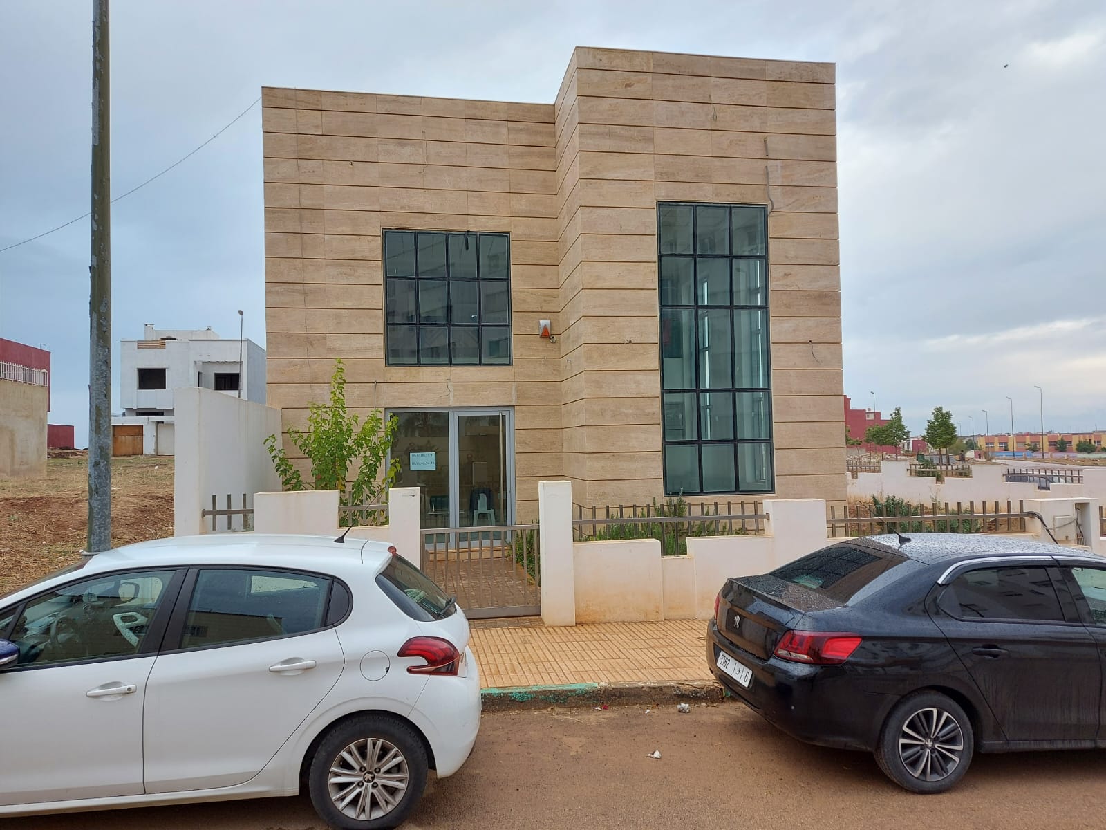 LOCAL COMMERCIAL A VENDRE AU QUARTIER RIAD TOULAL MEKNES