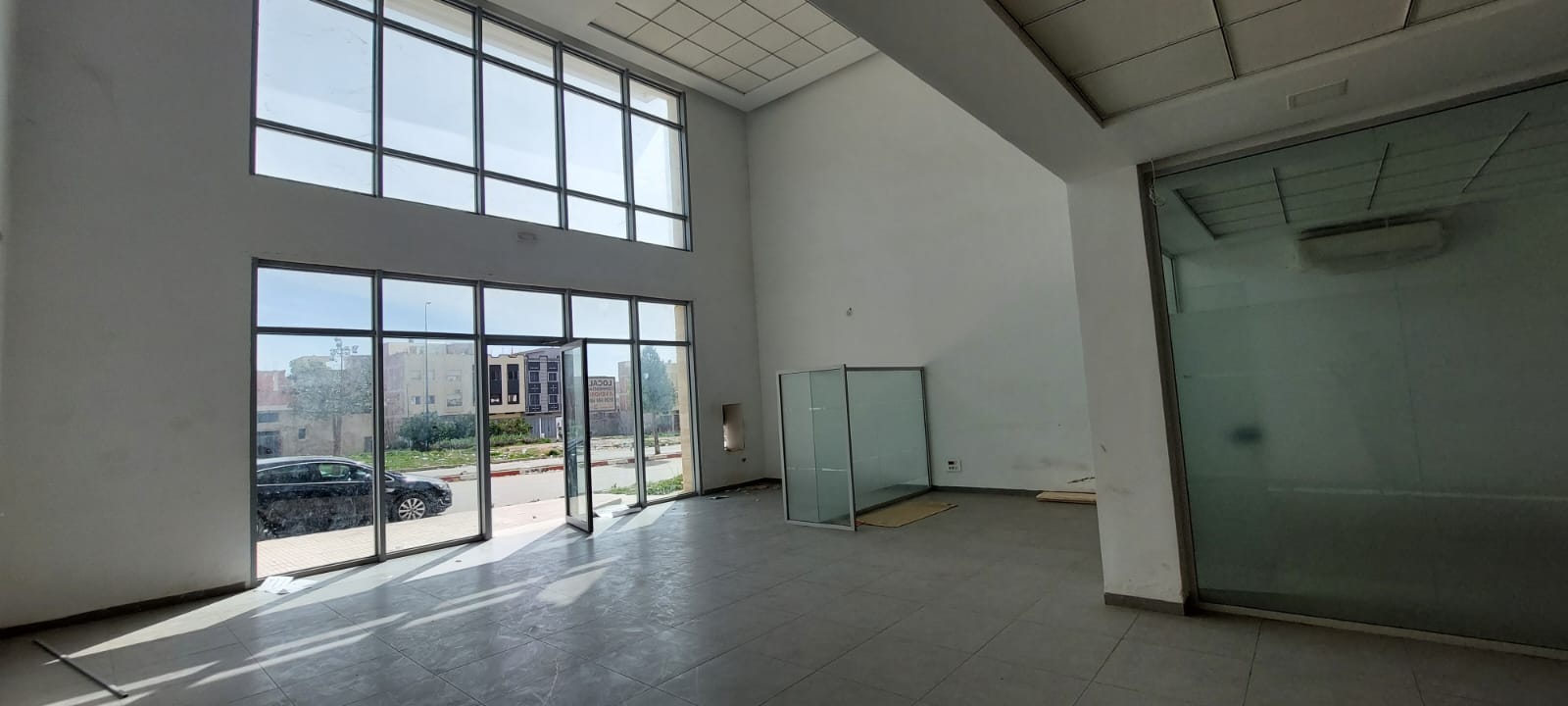 LOCAL COMMERCIAL A VENDRE A OUISLANE LOTISSEMENT AL DOHA – MEKNES