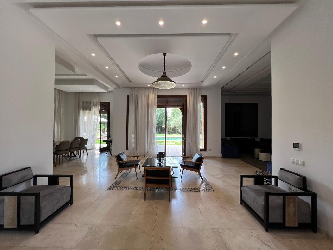 Villa moderne de haut standing à Marrakech, Bab Atlas