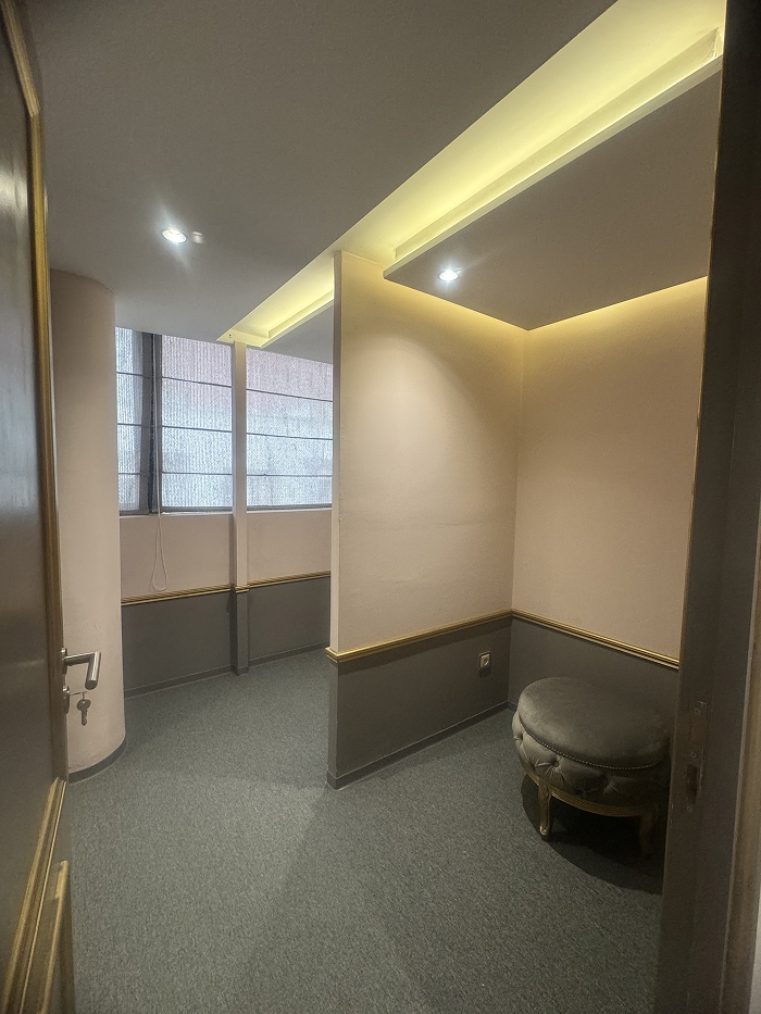 Bureau bien aménagé à vendre – Maarif